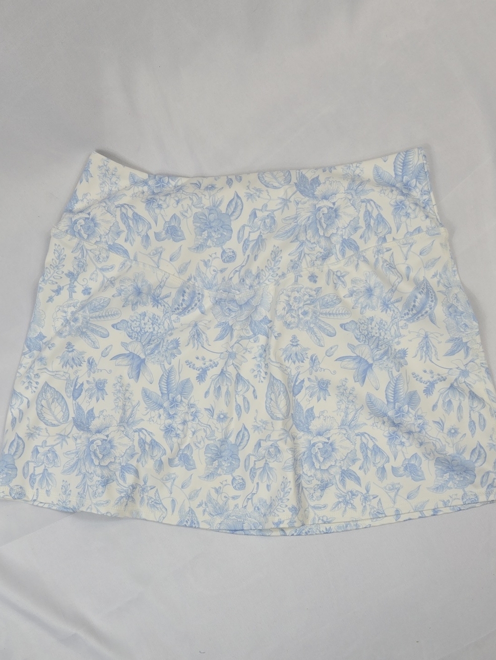 ANTONIO MELANI White Skort with Pale Blue Floral Print L